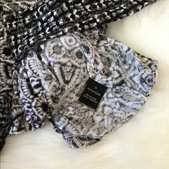 Long sleeve top - Picture 4 of 6